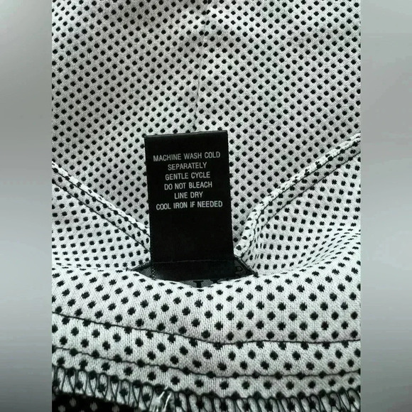 Soho Apparel Ltd Polka Dot Pencil Skirt Size S - Picture 7 of 7